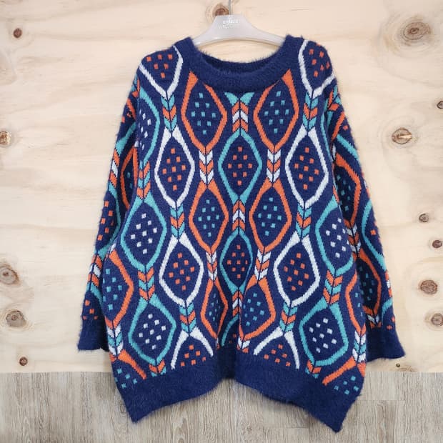 360) 패턴 오버핏 니트