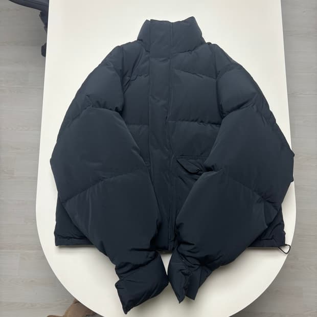 엔타이어 스튜디오 패딩 M