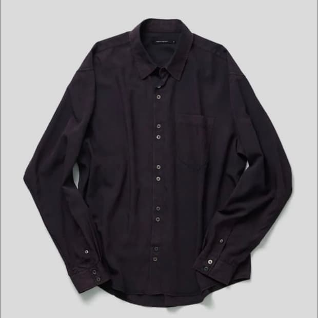 해칭룸 라나 셔츠 마룬 2사이즈 구합니다