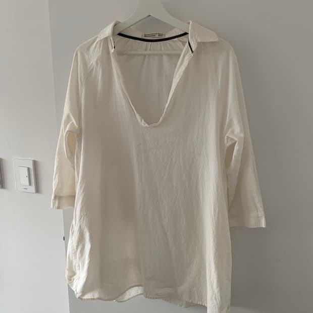 린넨 브이넥 셔츠