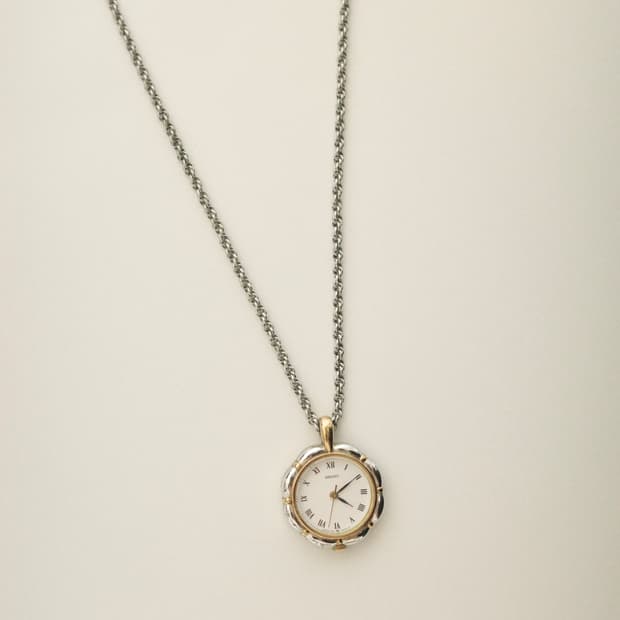 SEIKO-96s flower-shaped pocket watch