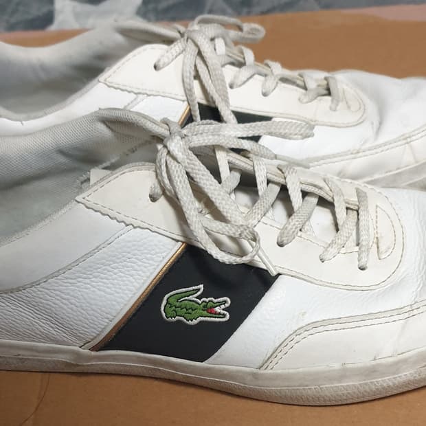 라코스테 클래식 코트마스터 스니커즈 화이트 네이비 (265)