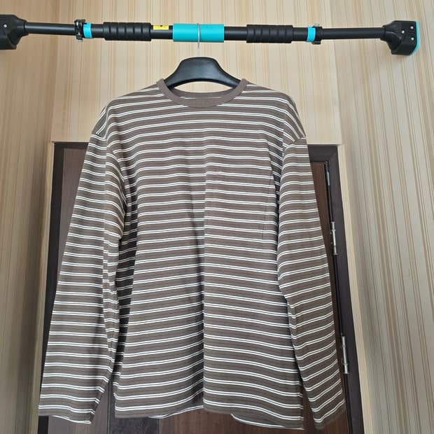 러프사이드 멀티 스트라이프 롱슬리브 머드 1사이즈