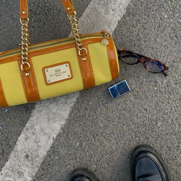 Balenciaga 00‘s Roll Top Handle Bag