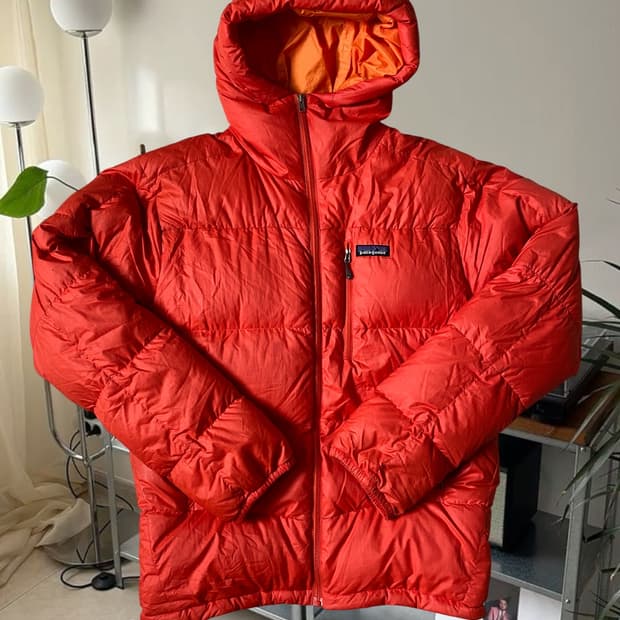 파타고니아 패딩 (Man S) AB1382