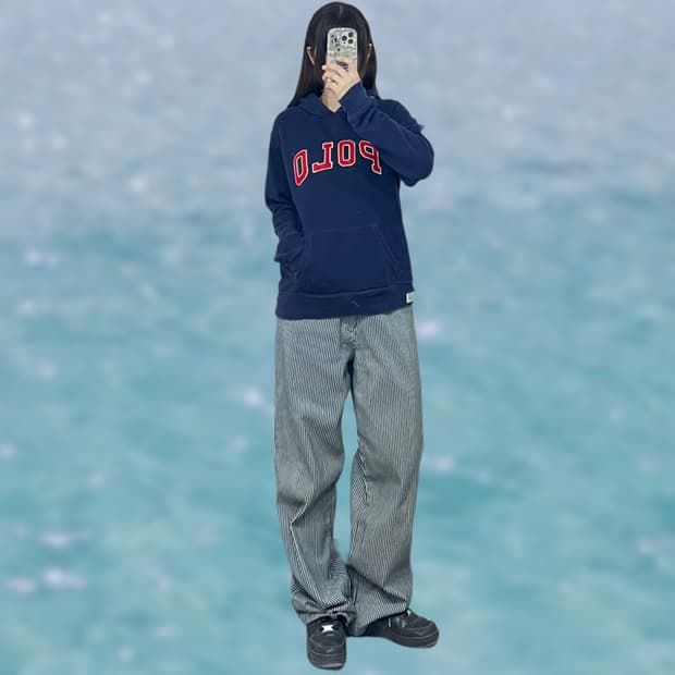 폴로 패치 레터링 후드티