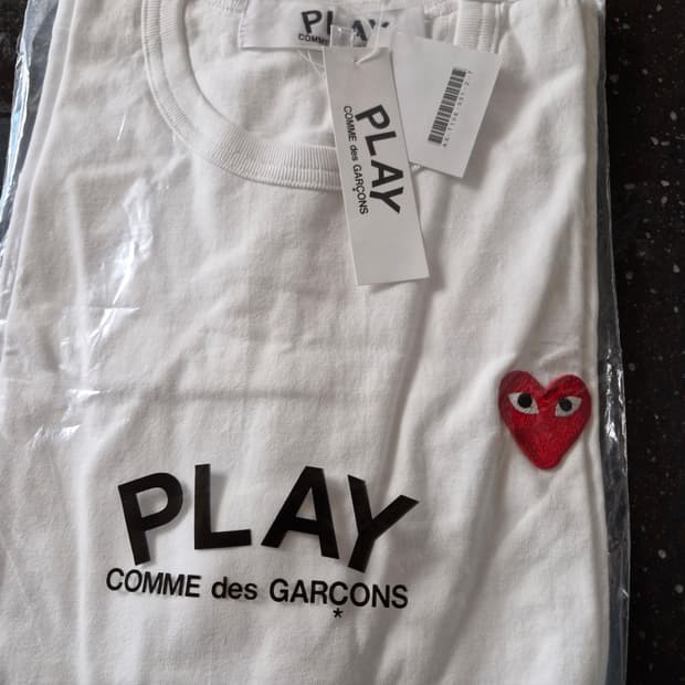 꼼데가르송 반팔