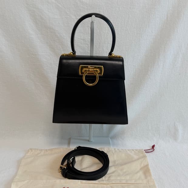 정품 페라가모 간치니 블랙 토트백 차정원백 핸드백 숄더백