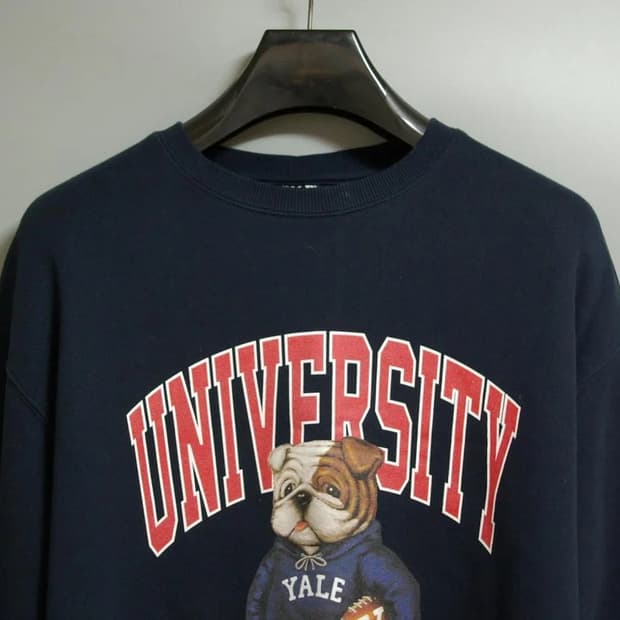 예일 유니버시트 핸섬댄 맨투맨 M