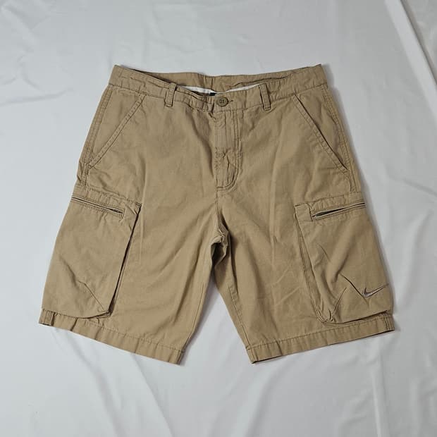 나이키 스우시 카고팬츠 숏팬츠 바지 하프 빈티지베이지 32 M