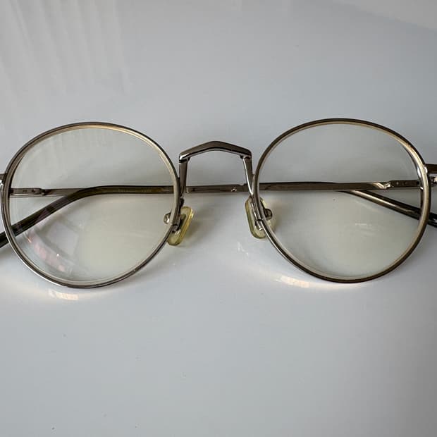 젠틀몬스터 리버티 Liberty Col.02 은색 안경테