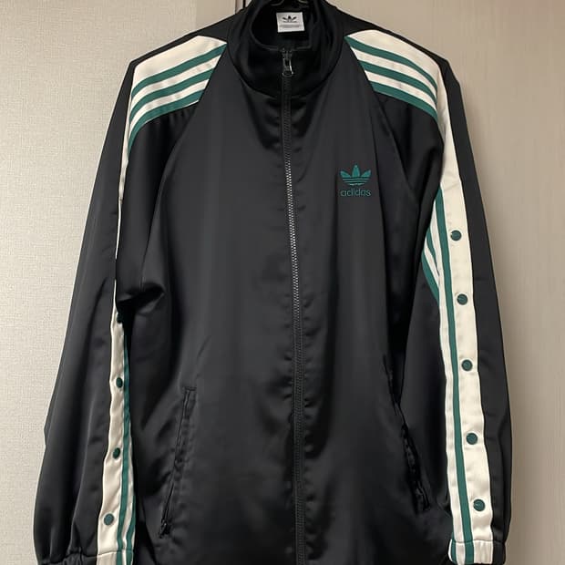 아디다스 아디브레이크 사이드버튼 트랙탑