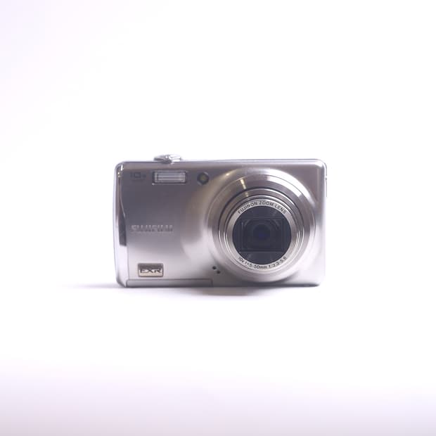 후지필름 파인픽스 F70 EXR 실버
