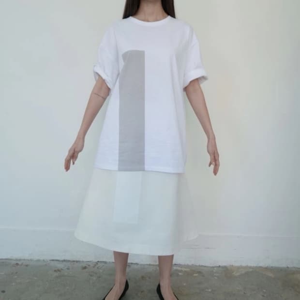 구해요) 에옹쓰 eonts ne sleeve t shirt