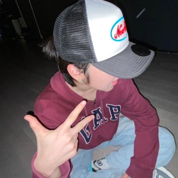 갭 후드집업 버건디 사쿠야 손민수