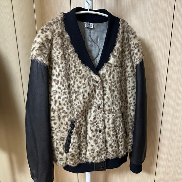 스탠드얼론 양가죽 레오파드 자켓