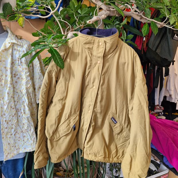 Z-343 Patagonia 캐플린 신칠라 쉘드 봄버 자켓
