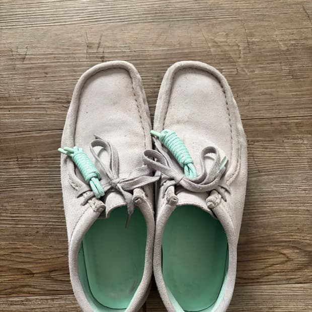 클락스 왈라비 255