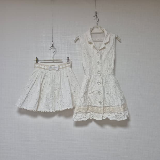 리즈리사  샘플 히메카지 레이스펀칭 셋업 오프화이트