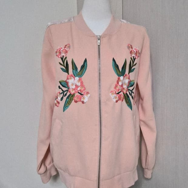 벚꽃 핑크 스카잔