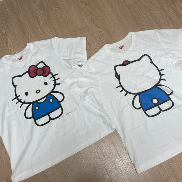 유니클로 커스텀 헬로키티 xl 두장 일괄