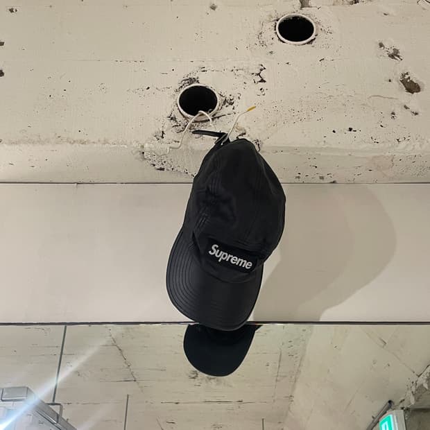 슈프림 21S/S 블랙 레더 캠프캡