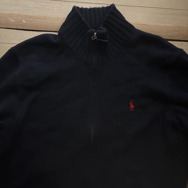 폴로 니트집업