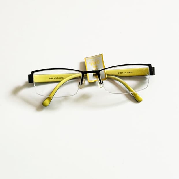 DARK 블랙 반무테 스퀘어 메탈 빈티지 안경