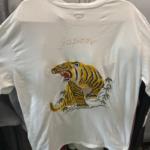 테일러 토요 오리엔탈 롱슬리브