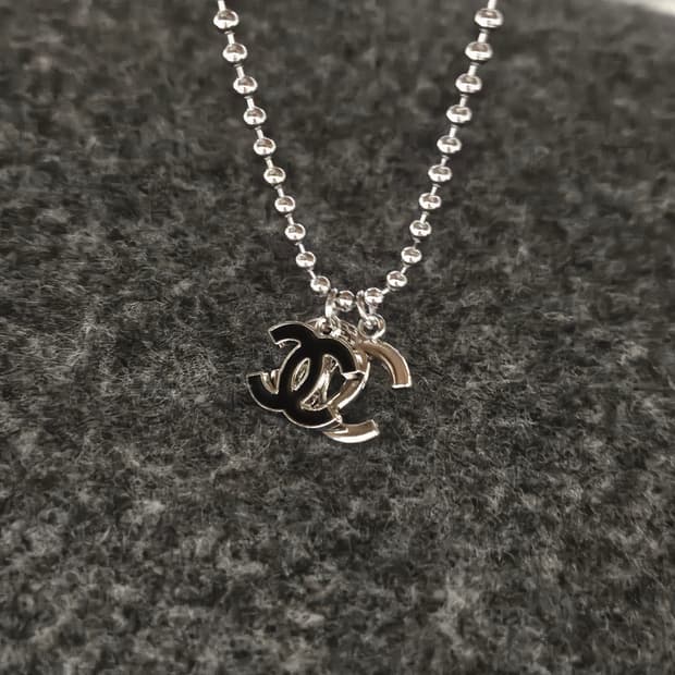 536 샤넬 더블로고 빈티지 업사이클링 남자 써지컬 목걸이