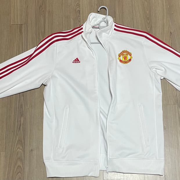 아디다스 맨유 흰빨 져지