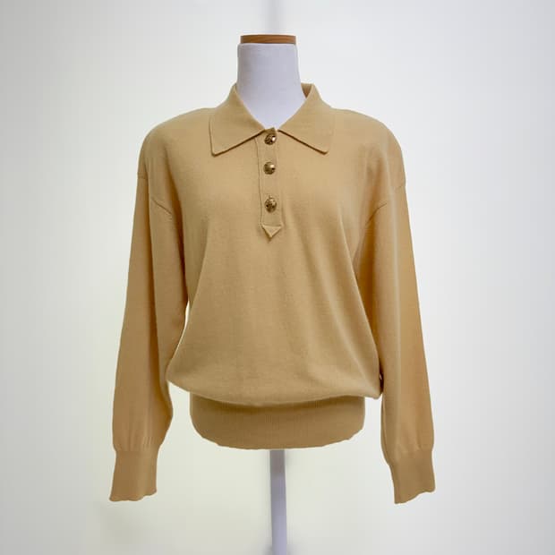 [캐시미어 100%] 레몬 버터색 카라넥 긴팔 니트