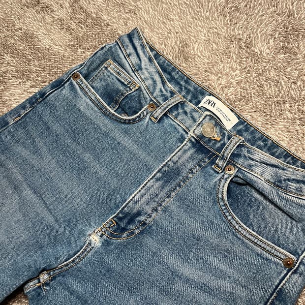 자라 중청 부츠컷 데님팬츠 