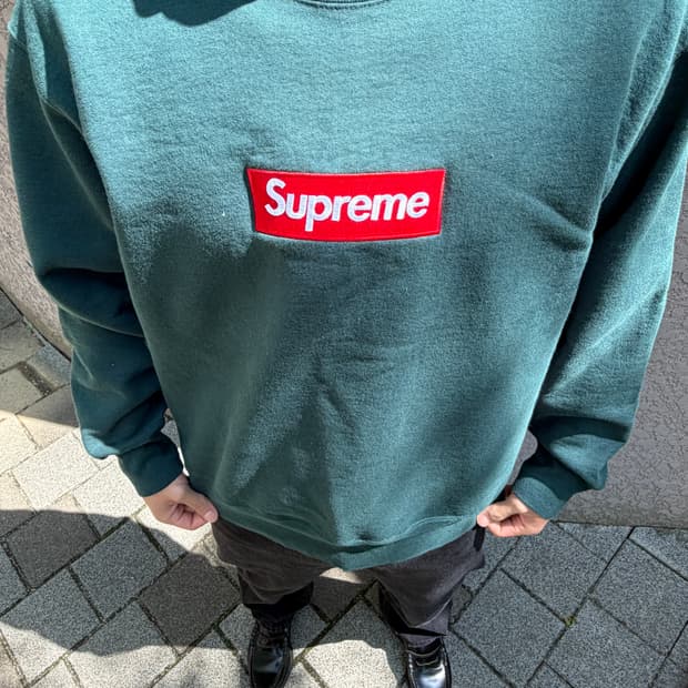 Supreme 22fw box logo crewneck