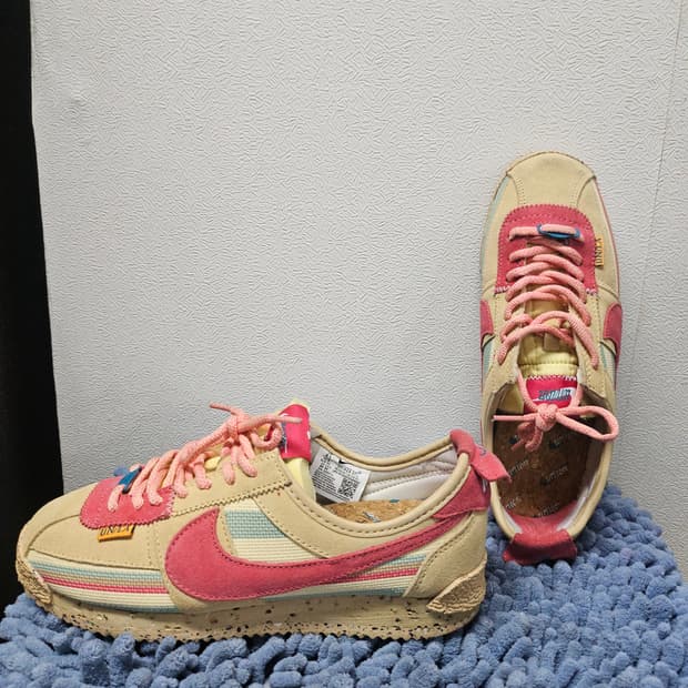 나이키 x 유니온 코르테즈 SP 세서미  255