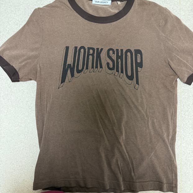 아워레가시 반팔티