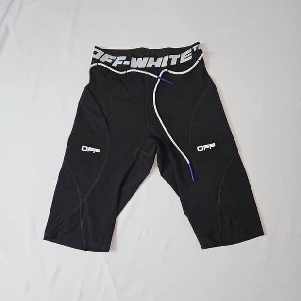 오프화이트 액티브 사이클링 쇼츠 타이즈 숏팬츠 L 정품