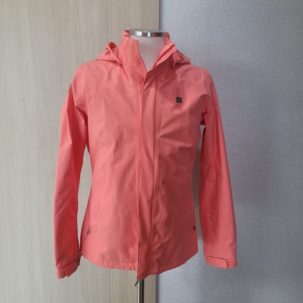 코오롱스포츠 Kolon sport 여자 고어텍스 바람막이 95 살구색