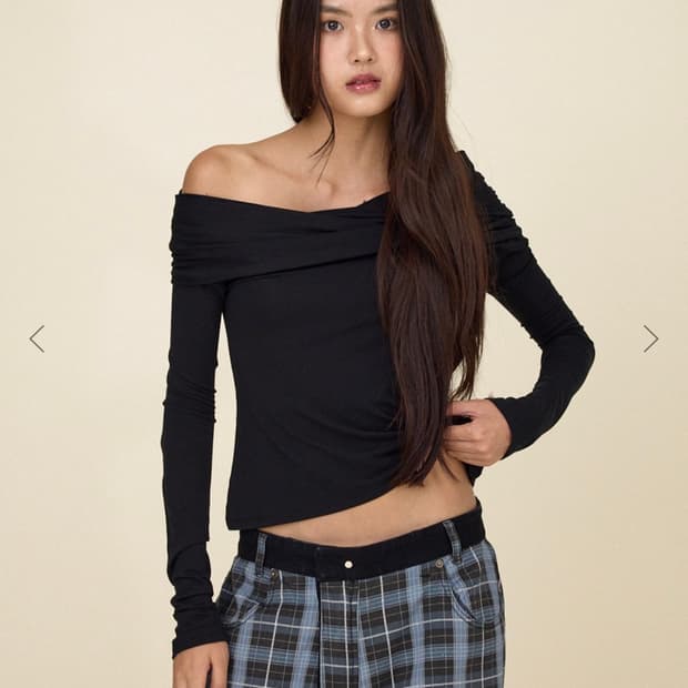 글로니 | LITTLE WAVES LONG SLEEVE (BLACK)
