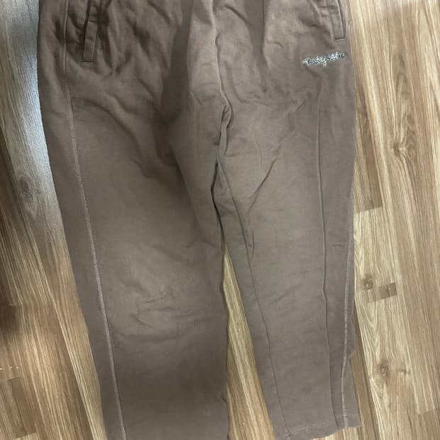 YESEYESEE 스웻팬츠