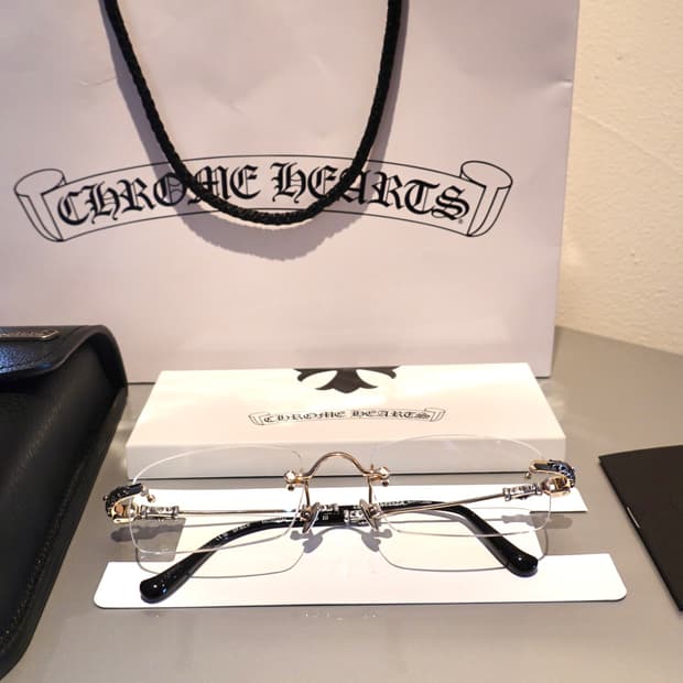 크롬하츠 필스3 실버/골드 한정판 안경