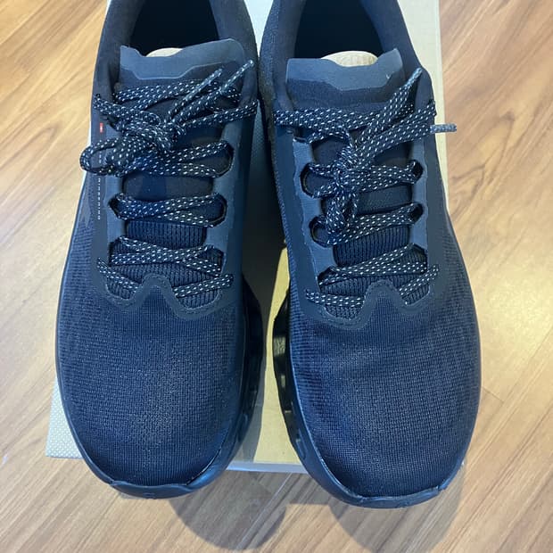 온러닝 클라우드 몬스터3  블랙 255