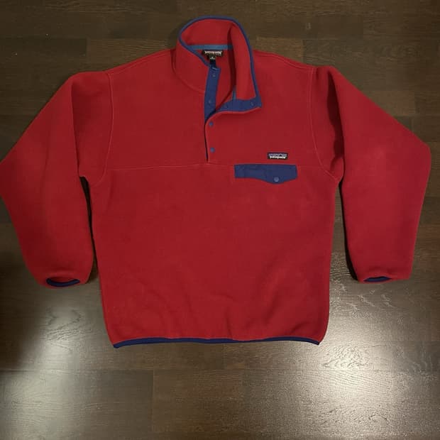 20s 파타고니아 신칠라 스냅-T 레드/네이비