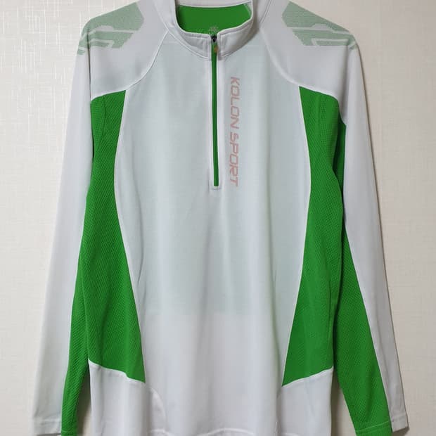 코오롱스포츠 반집업 긴팔티 95사이즈