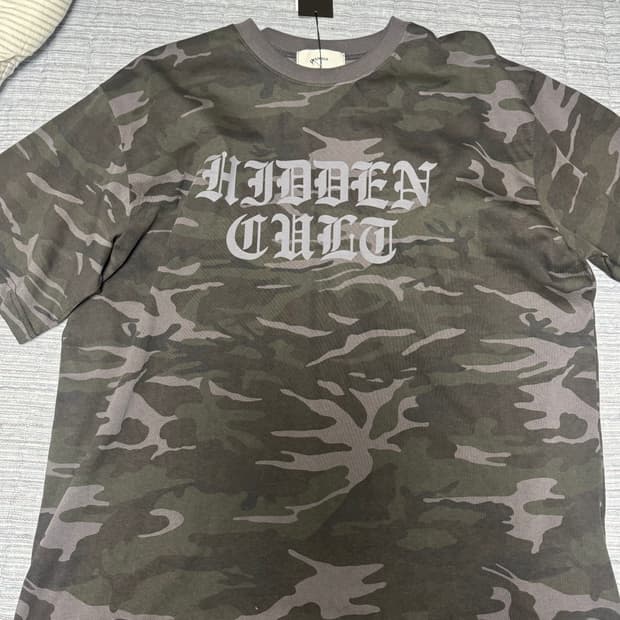 (새상품) 라틴 카모 반팔