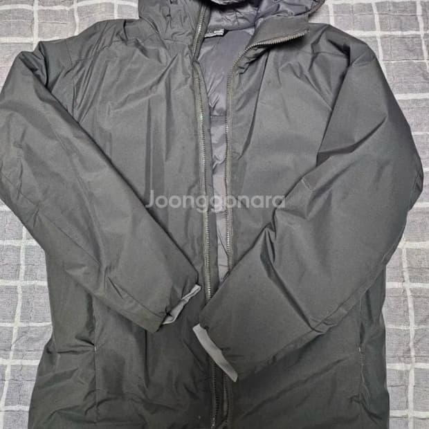 아크테릭스  경량. 자켓.   M/L