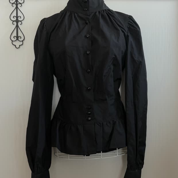 • black tie ribbon shirt