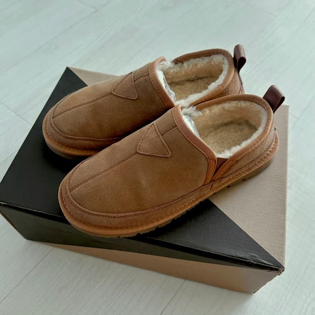 UGG 에버어그 포터 슬립온 250