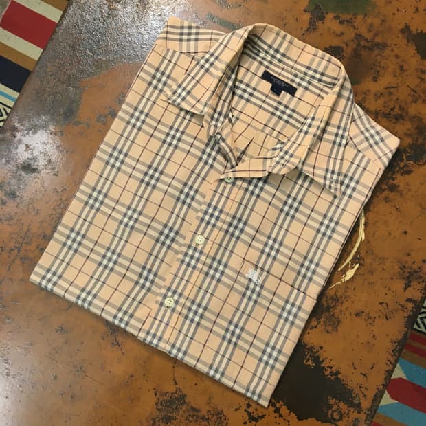 버버리 베이지 노바체크 긴팔 코튼 셔츠 남성 110 사이즈