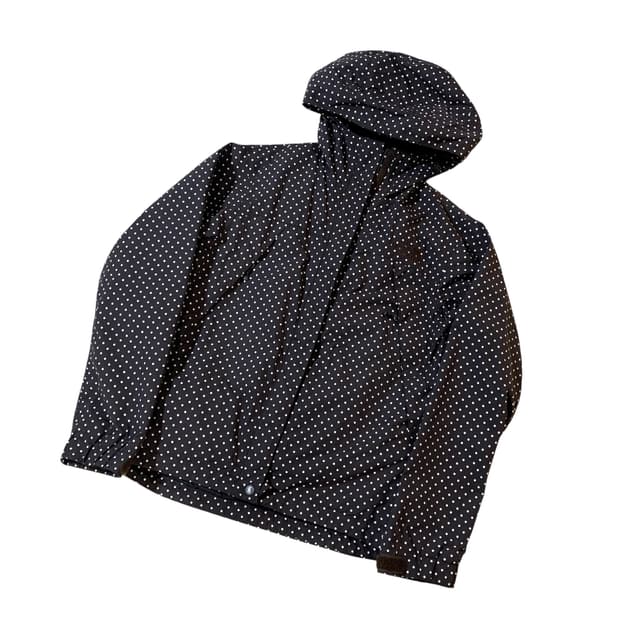 노스페이스 도트무늬 바람막이